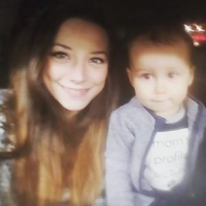 Meet your Posher, Danielle